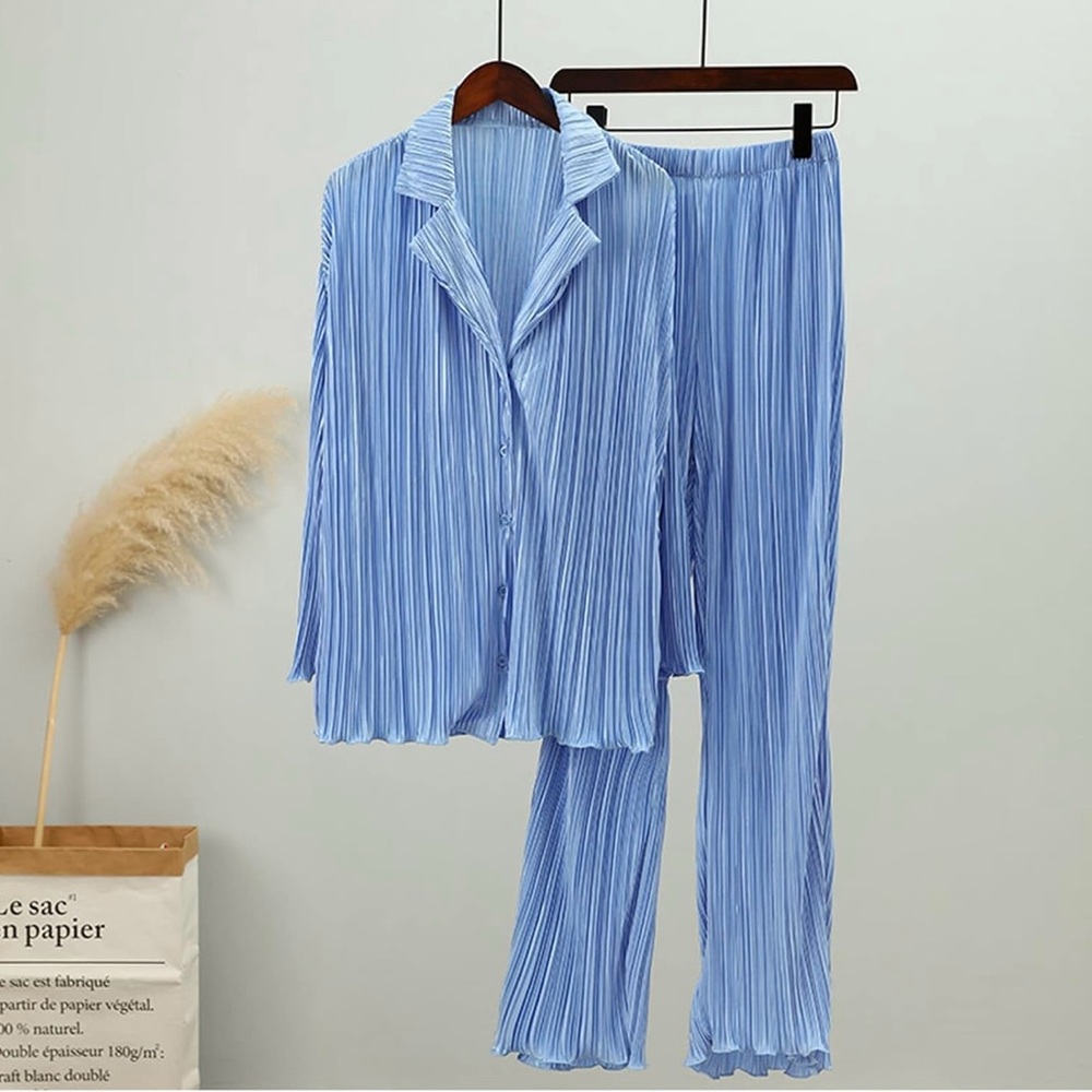 Blue Button Down Shirt with Relaxed Fit and Notched Lapel
